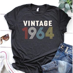 T-shirt a maniche corte per uomo e donna con motivo di stampa digitale a colori retrò vintage europeo e americano 1970